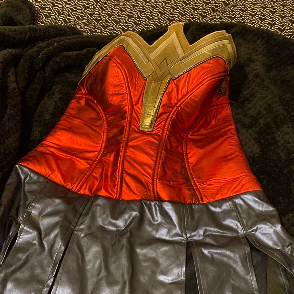 Wonder Woman Halloween costume ( ONLY dress!!! )
